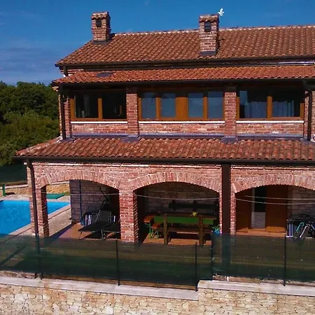 Villa Rustic Ena With Pool For Up To 10 Persons *