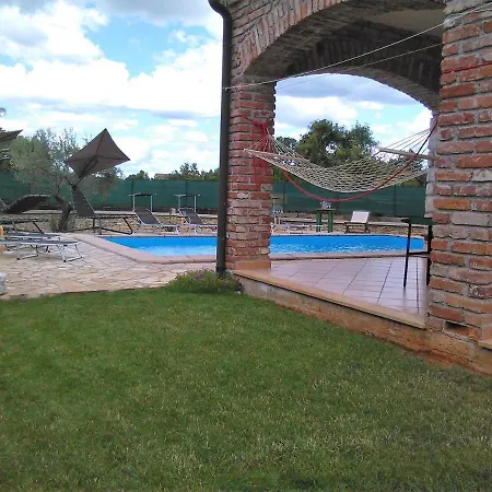 Rustic Ena With Pool For Up To 10 Persons